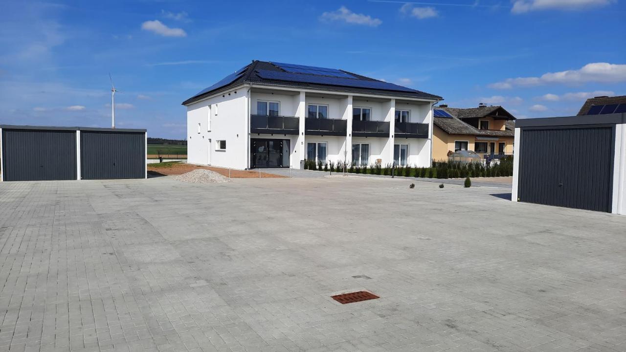 Sonnenhang Hotel *